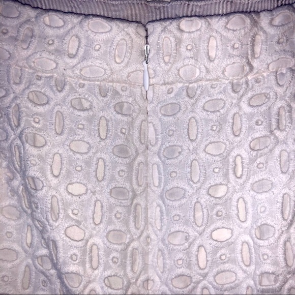 J. Crew Eyelet Embroidered Pencil Mini Skirt 0 - Picture 3 of 4